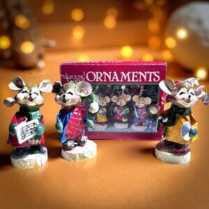 3 Vintage Kitschy Caroling Mice Ornaments in Original Box Christmas Decor